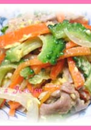 簡単おいし～♪豚肉とゴーヤーの炒めもの-レシピのメイン写真