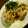 豚肉ときのこの梅肉ソース炒め