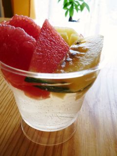 果肉たっぷり!しゅわしゅわ炭酸ゼリー-レシピのメイン写真