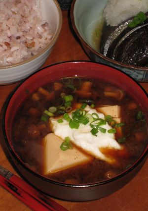 お味噌汁★山芋の赤だし-レシピのメイン写真