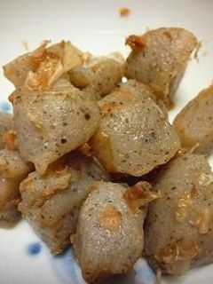 こんにゃくの梅肉おかか炒め-レシピのメイン写真