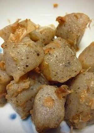こんにゃくの梅肉おかか炒め-レシピのメイン写真