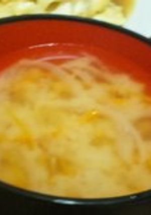 ★人参と玉ねぎの味噌汁★-レシピのメイン写真