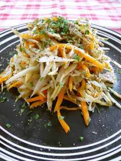 簡単♣ごぼうと人参のガーリックバター炒め-レシピのメイン写真