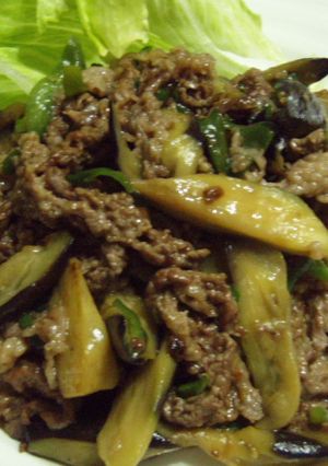レタスで包んで!牛肉と茄子炒め♪-レシピのメイン写真