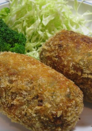 パセリたっぷりカレーコロッケ-レシピのメイン写真