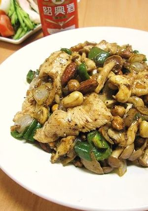 鶏むね肉のミックスナッツ炒め-レシピのメイン写真