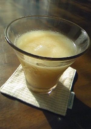 簡単☆缶詰と氷で濃厚桃のフラペチーノ-レシピのメイン写真