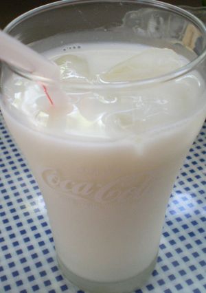 インド料理店の味!本格ラッシー-レシピのメイン写真