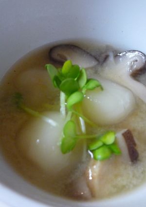 ミート白玉の味噌スープ-レシピのメイン写真