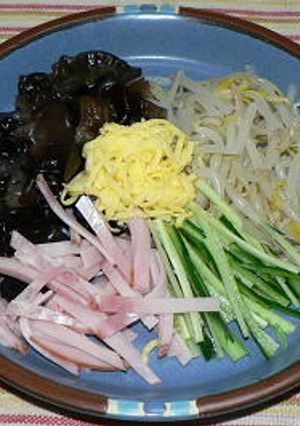 生キクラゲの冷やし中華風サラダ-レシピのメイン写真