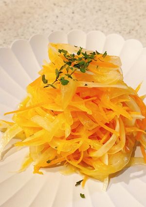 余りカケラ採用！にんじんと玉ねぎのカンタン副菜-レシピのメイン写真