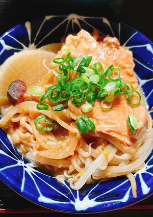 味噌バター味で生シャケのちゃんちゃん焼き-レシピのメイン写真