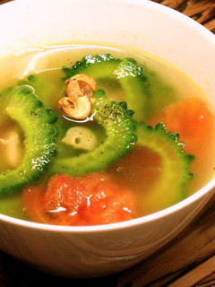ゴーヤとトマトと鶏スープ-レシピのメイン写真