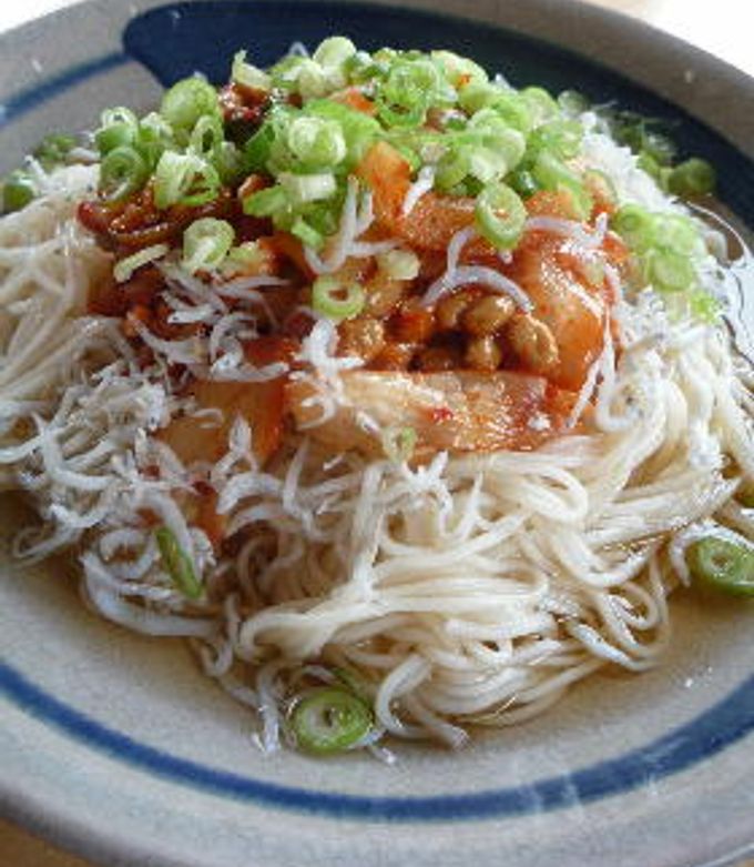 ねばっ 辛っ そうめん by chikappe 【クックパッド】 簡単おいしい