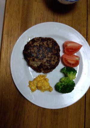 パン粉、牛乳無しで外カリ中フワハンバーグ-レシピのメイン写真