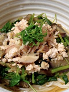夏野菜でさっぱり♪ぶっかけ鶏素麺-レシピのメイン写真