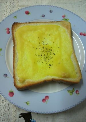 簡単朝ごはん☆コーンポタージュトースト-レシピのメイン写真