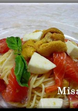 ウニとサーモンとモッツァレラ冷製パスタ-レシピのメイン写真