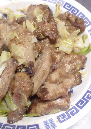 豚レバーとキャベツの塩はちみつレモン炒め-レシピのメイン写真