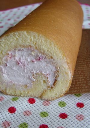 絹肌のロールケーキ用スポンジ-レシピのメイン写真