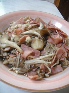 ☆簡単☆きのことベーコンのバター炒め-レシピのメイン写真
