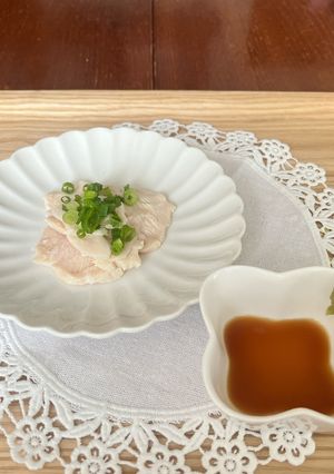サラダチキンはわさび醤油で。ヘルシー！-レシピのメイン写真