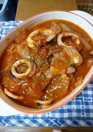 イカのトマト煮込み-レシピのメイン写真
