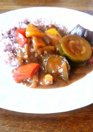 ｺﾞﾛｺﾞﾛ夏野菜と挽き肉の美味ｶﾚｰ♪-レシピのメイン写真