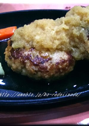 お子様に人気!豚挽き肉のハンバーグ-レシピのメイン写真