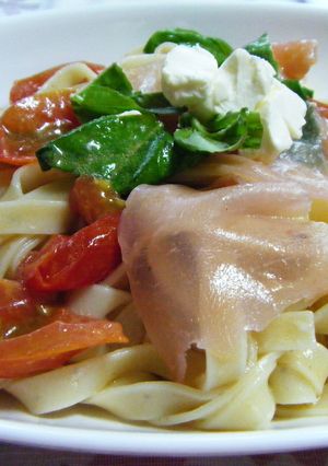 生ハムとトマトの冷製パスタ-レシピのメイン写真