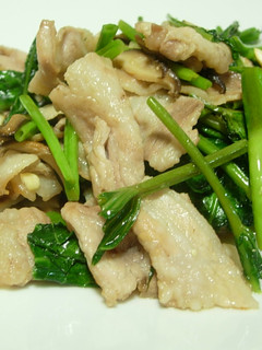 空心菜としいたけと豚肉の炒め物-レシピのメイン写真