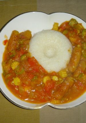簡単で栄養満点☆トマトとオクラの夏カレー-レシピのメイン写真