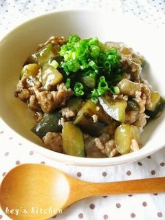 茄子と挽き肉のトロトロ丼-レシピのメイン写真