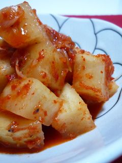 簡単!本場韓国の味☆大根キムチ‐カクテギ-レシピのメイン写真