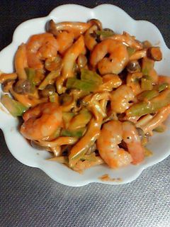ブロッコリーの茎とエビの炒め物-レシピのメイン写真