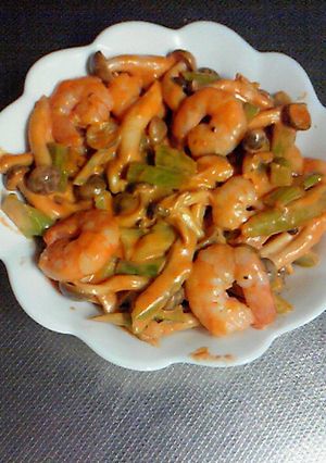 ブロッコリーの茎とエビの炒め物-レシピのメイン写真
