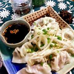 รูปของ タレ、ぶっかけてね❤香味野菜の水餃子