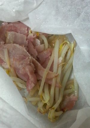 もやしベーコンで♪朝はチンだけ★お弁当-レシピのメイン写真