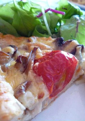 きのこたっぷり！！カフェ風キッシュ-レシピのメイン写真