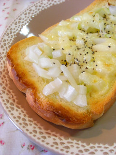 ✿玉ねぎ*チーズ*トースト✿-レシピのメイン写真