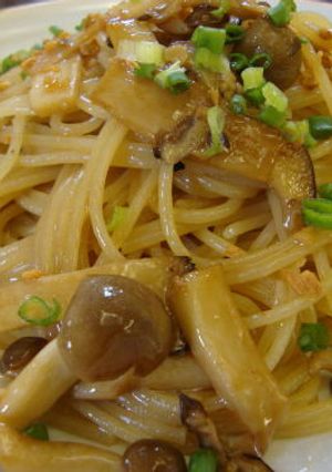 きのこのつやてり和風ガーリックパスタ-レシピのメイン写真
