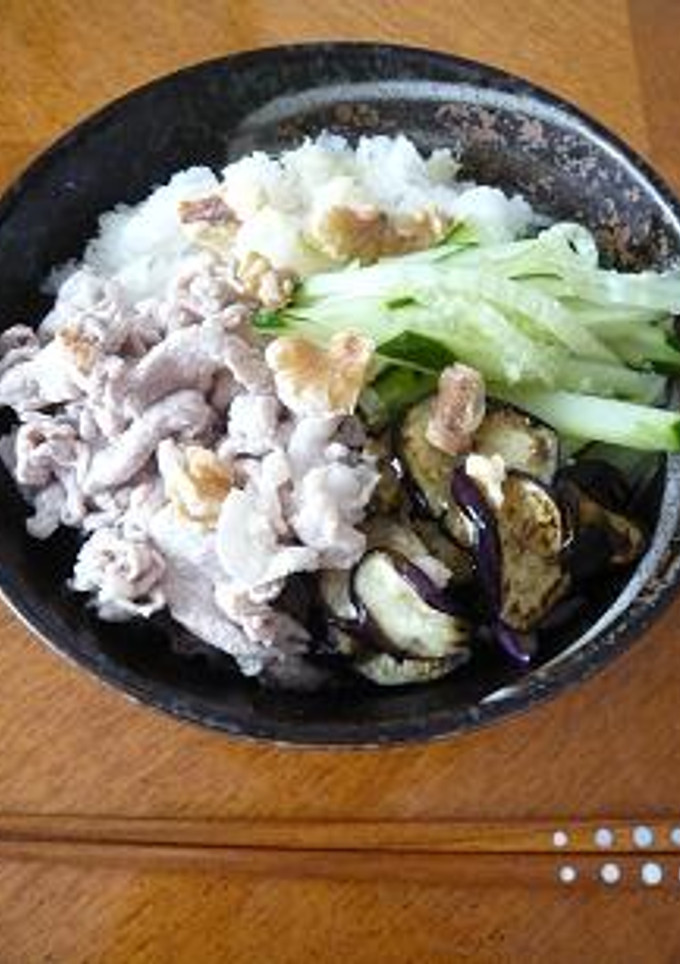 夏野菜と胡桃の冷やしそば-レシピのメイン写真