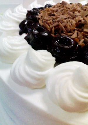 ダークチェリーで◎ドイツの黒い森のケーキ-レシピのメイン写真