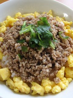 うちの2色そぼろ丼-レシピのメイン写真