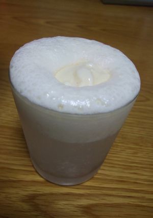あわあわクリームソーダ-レシピのメイン写真