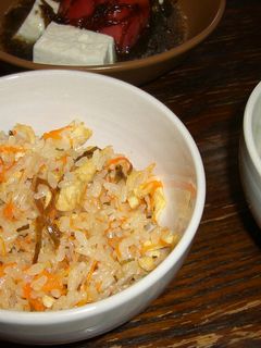 とっても簡単☆塩昆布の炊き込みごはん-レシピのメイン写真