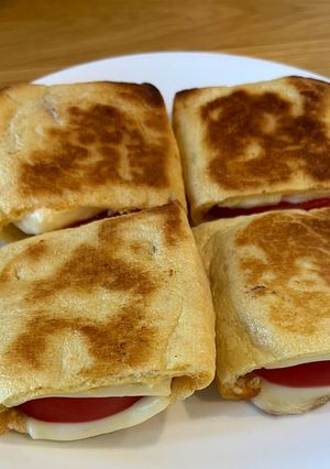 あぶらあげのトマトチーズ包み焼き-レシピのメイン写真