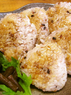 超簡単で、美味しい~~焼きおにぎり♪-レシピのメイン写真