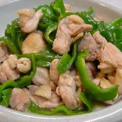 รูปของ パパッと！　鶏肉ピーマン炒め